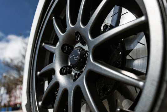 Racingline Cup Edition 8.5J x 18inch Alloy Wheels